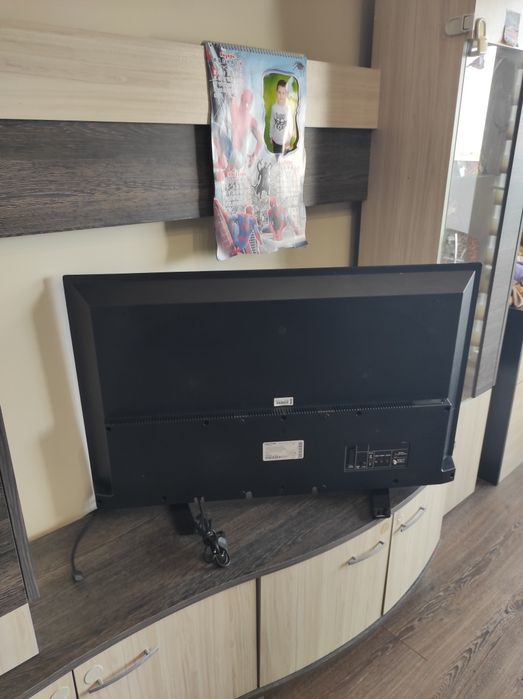 LED Телевизор GRINDING 40 инча