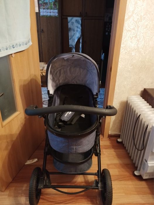 Продам коляску зима лето