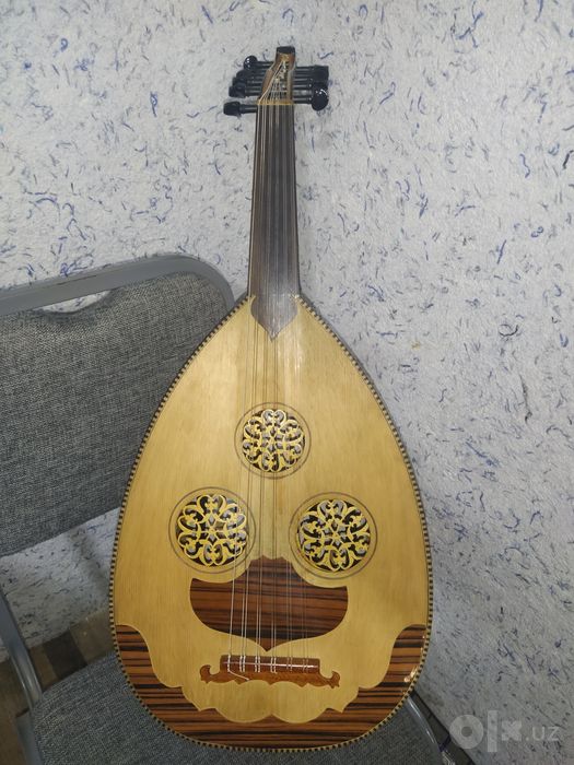 Музыкалный инструмент уд  ud oud