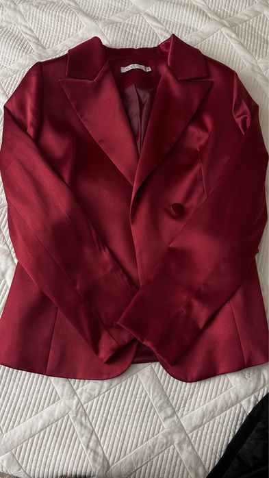 Пиджаг атласовый