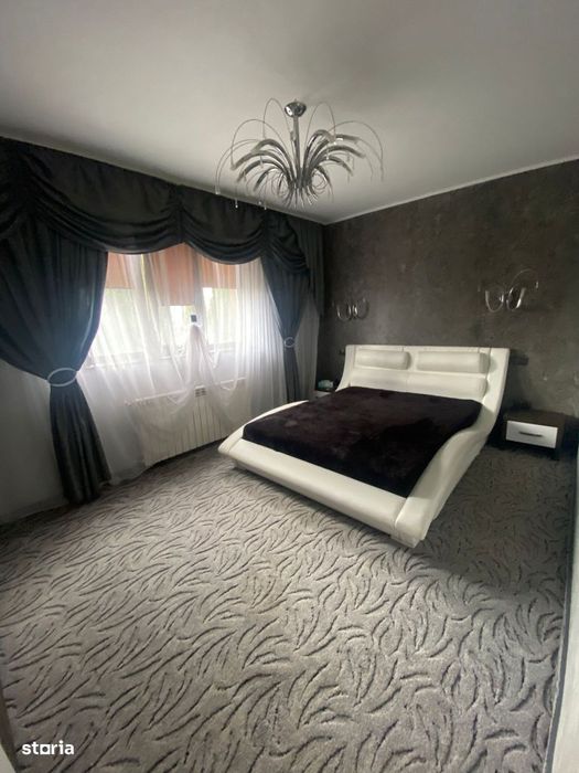 Complex Comercial de Lux –  3 Vile, Salon Evenimente și 2 Piscine