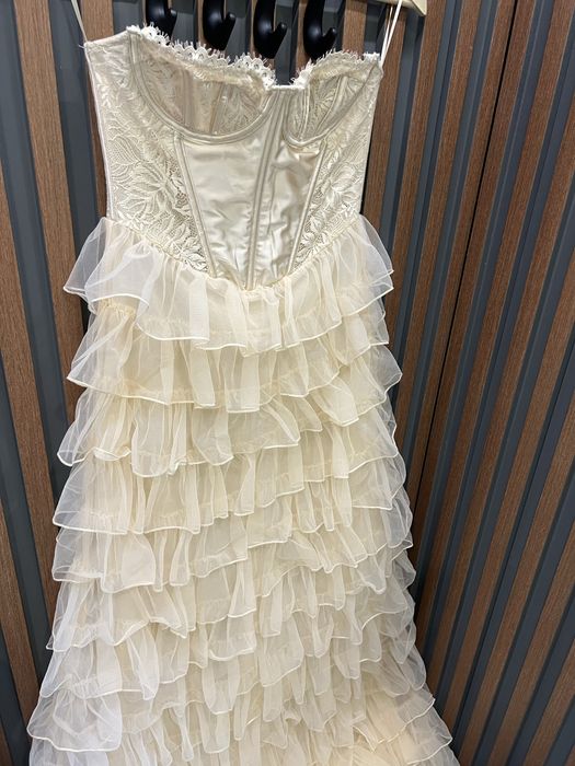 Рокля Зара като нова