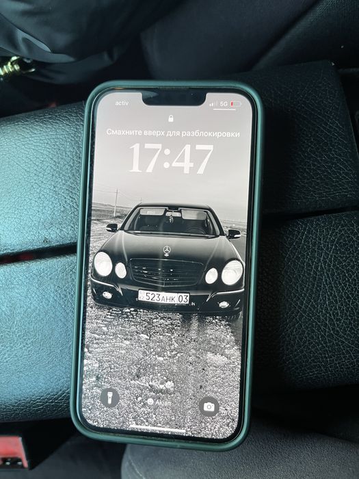 Продам iPhone 13 память 128 Гб