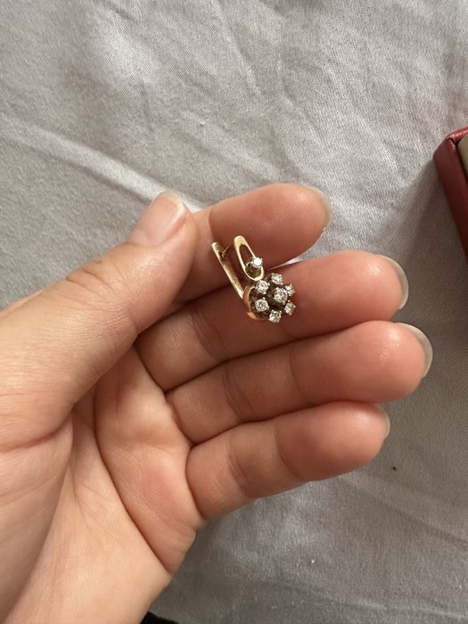 Золотое украшение