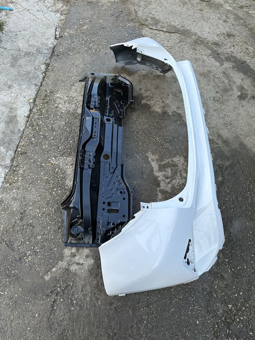 Bară spate toyota chr.cod:58307-f4011.