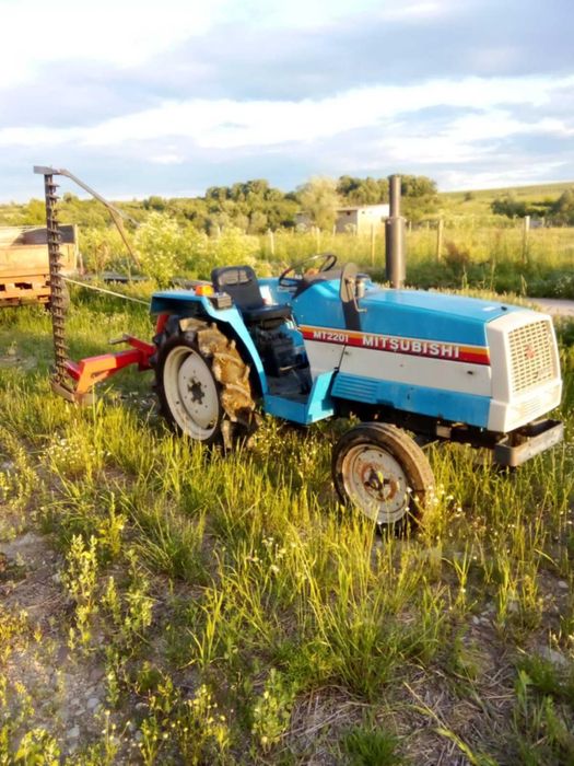 Трактор, миксер и косачка