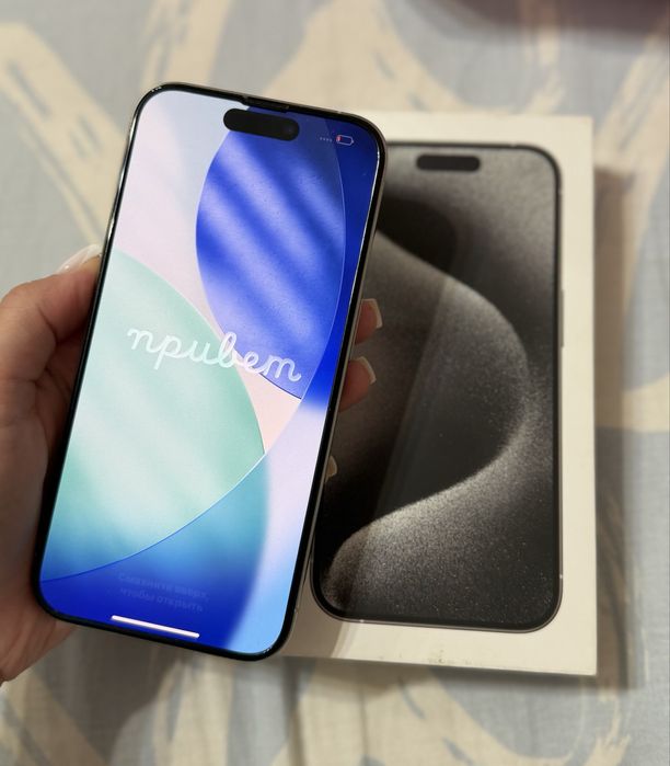 IPhone 15 pro 256 gb белый