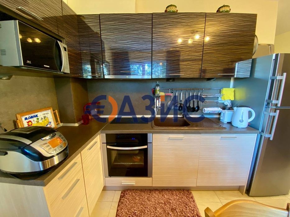 Продава се Четиристаен апартамент в к.к. Слънчев бряг - 92 кв.м за 1060 €/кв.м - Снимка #4