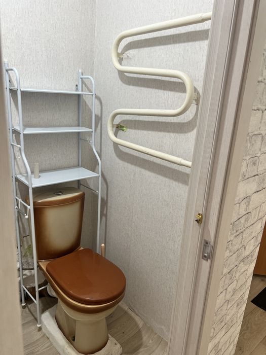 продажа 1 комн. 6мкр 29 дом