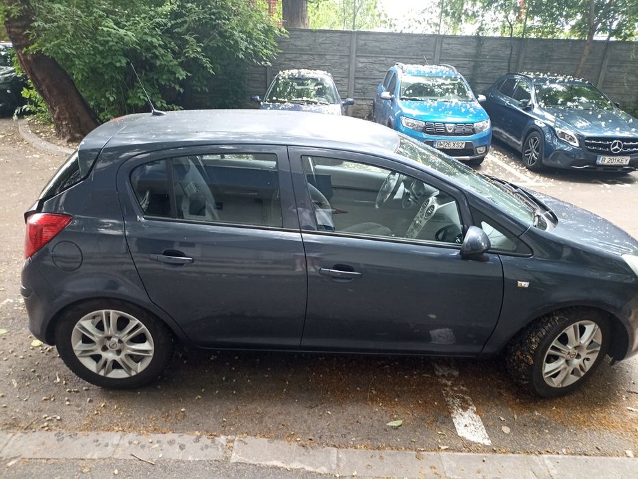 Vând Opel CORSA 1.2 benzină