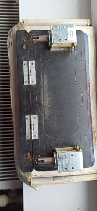 Suport de număr pliabil