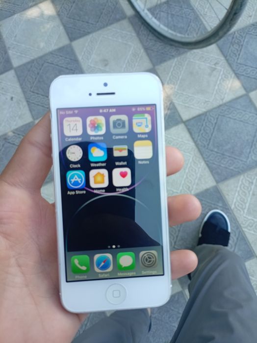 Iphone 5  16 gb LL/A