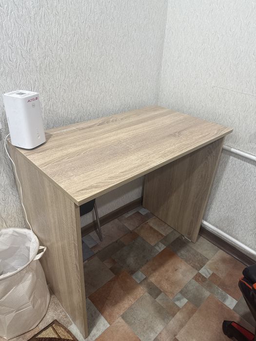 Продам Стол, барный стул ,кольцевую лампу