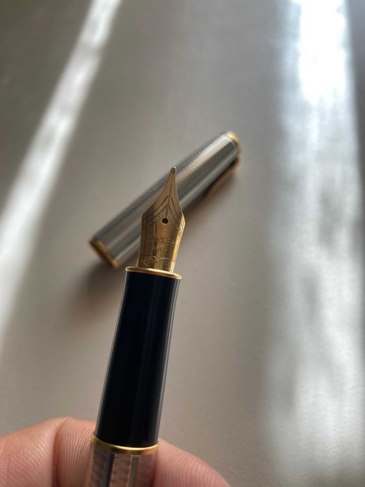 Stilou Parker placat cu aur 18K