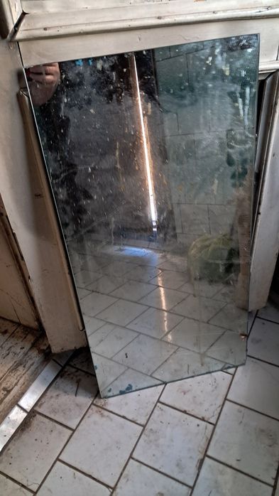 3 больших зеркала