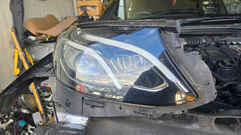 droser far led Mercedes A2139007308 A2139015504 W213 E200 E220 E250