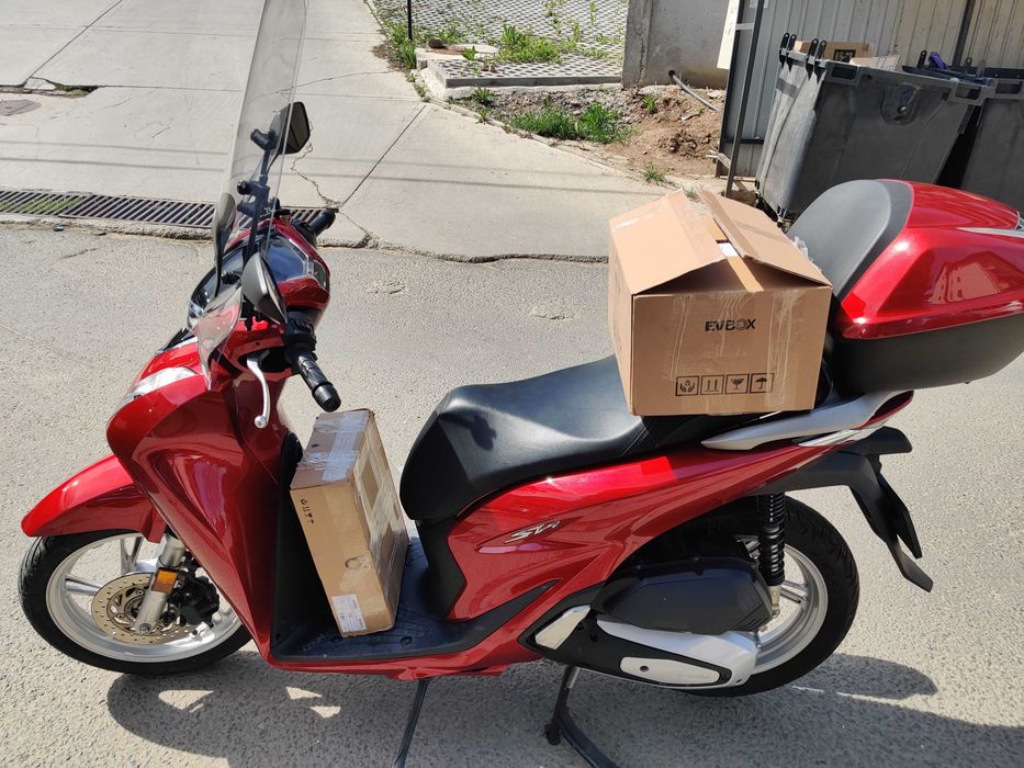 Honda SH 125i ABS (Model AD - ultimul model) | 2020 | 20.000 km | Foarte intretinut | Multe accesorii | NU PCX YAMAHA NMAX PIAGGIO MEDLEY VESPA