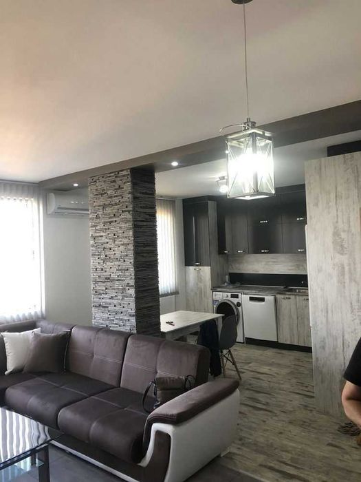 Двустаен апартамент в кв. Витоша