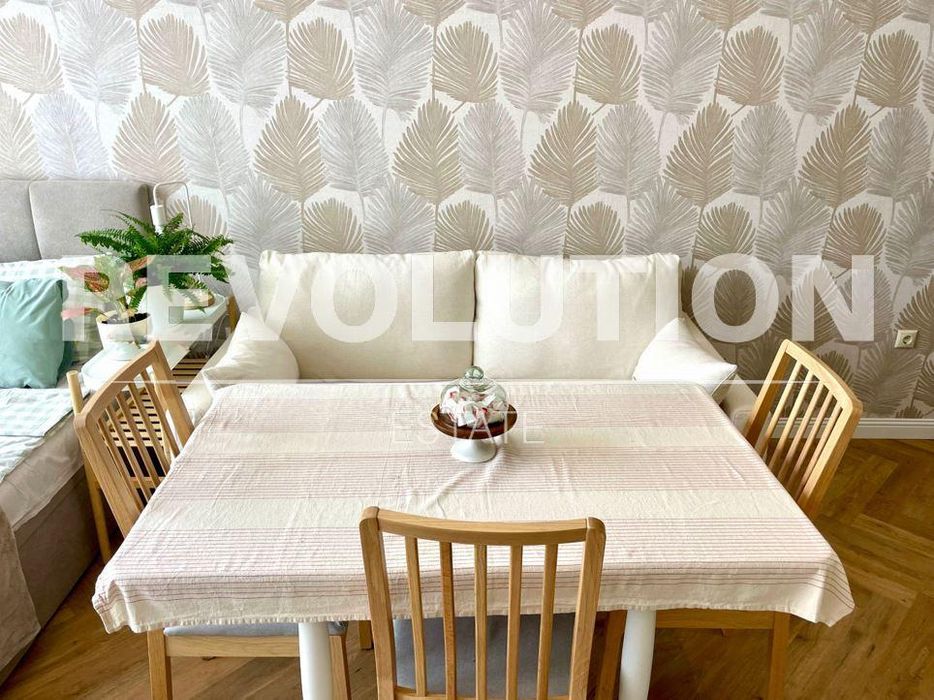 Дава се под наем Едностаен апартамент в Варна, Аспарухово - 48 кв.м за 550 € - Снимка #1