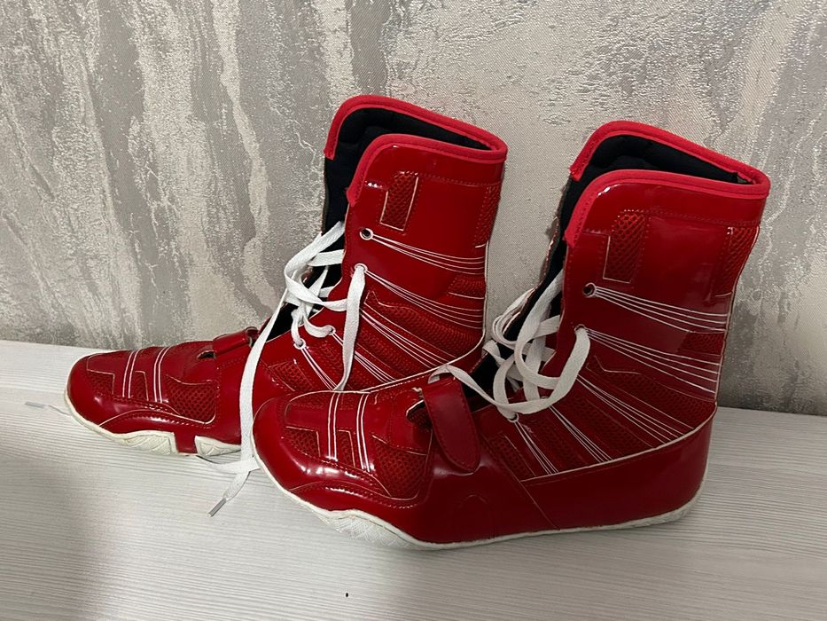 Продам боксёрку найк размер 43