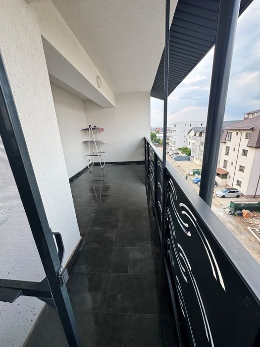 Inchiriez apartament 2 camere