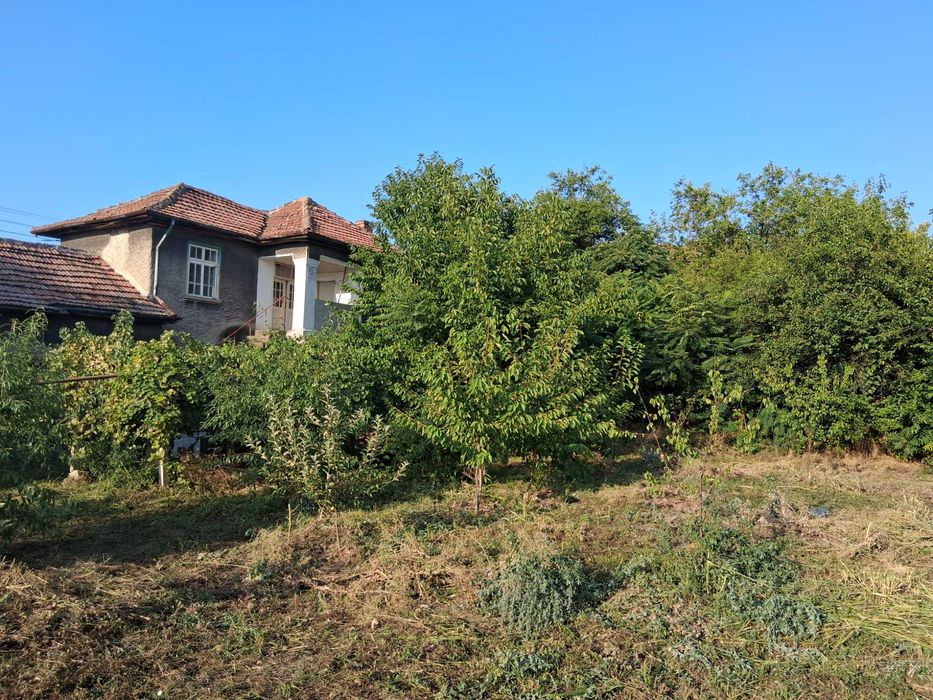 Продава се Къща в Белене - 100 кв.м за 72 €/кв.м - Снимка #1