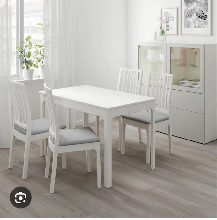 Маса с два стола