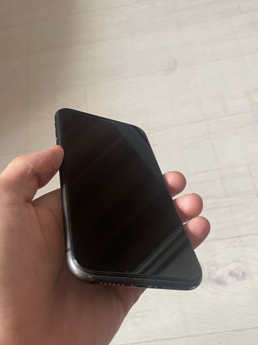 iPhone 11  128hb