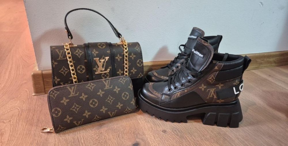 Set dama Mărimi 36-40 pe comanda