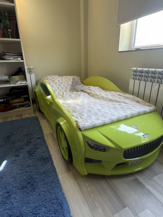 Кровать машина Porshe в отличном состоянии