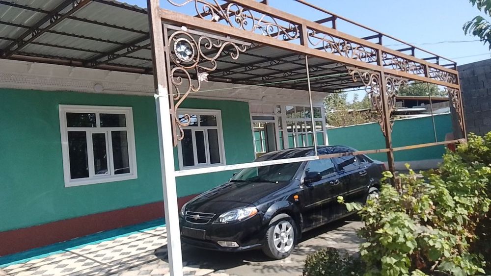 Ховли Уй сотилади