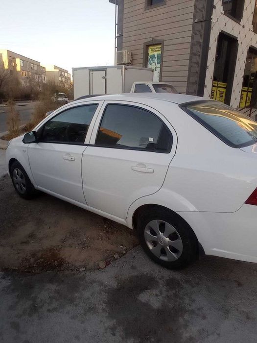 Сотилади Нексия 3  холати яхши . нархини келишамиз яна