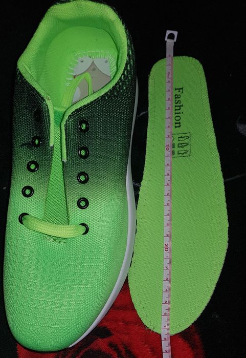 Adidași ptr bărbați nr.45