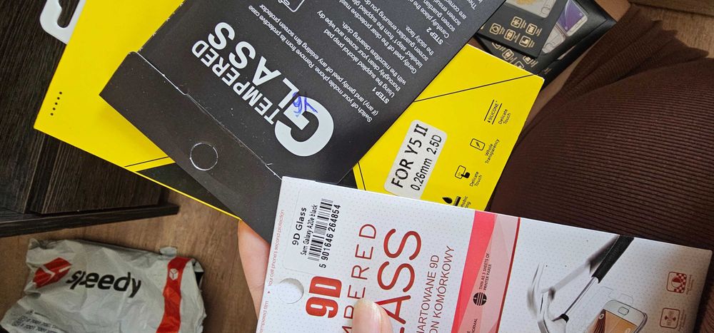 Стъклени протектори