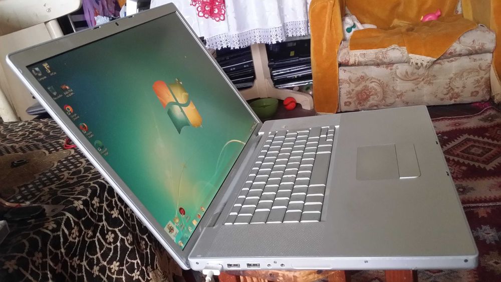 Vanzari laptopuri super,repar sau instalez ieftin , profesional ,orice Windows,laptop, PC Mac