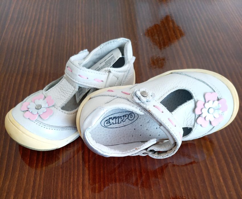 Детски обувки, сандали