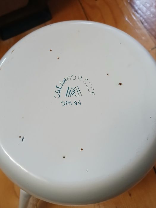 Лот емайлирани съдове