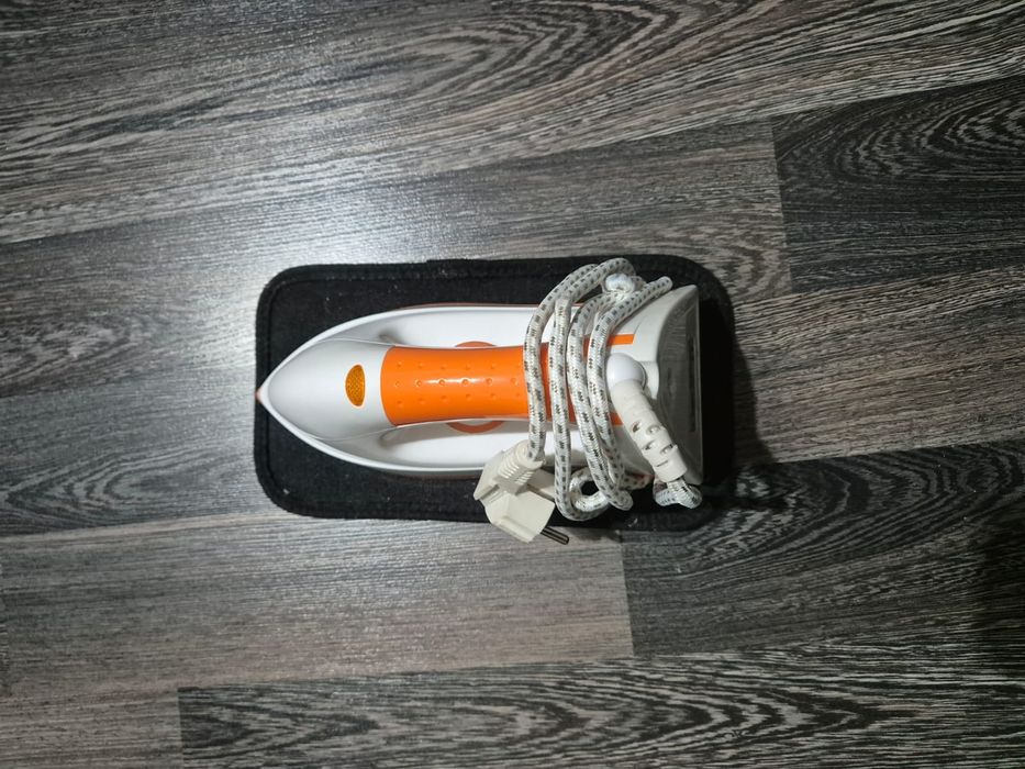 Продам утюг в отличном состоянии