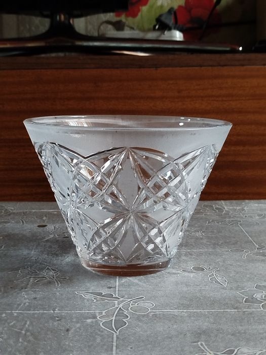 Хрустальная салатница