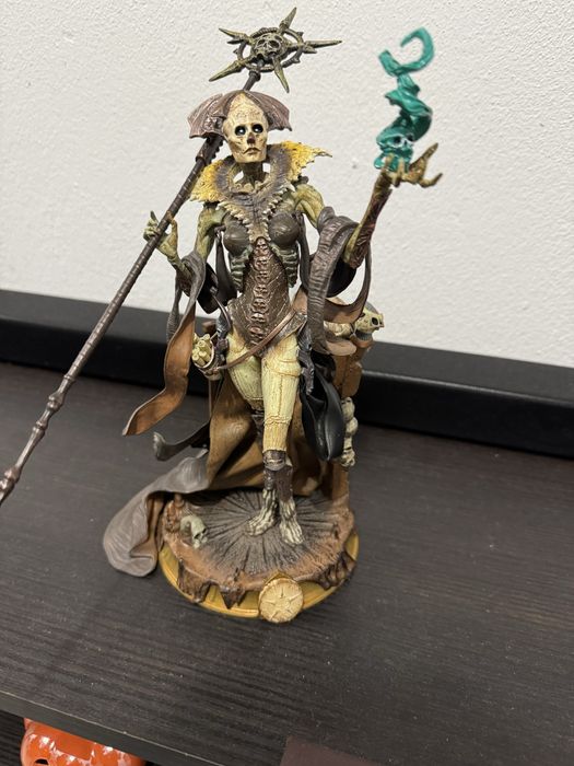 Statueta Court of the Dead Xiall Osteomancers
