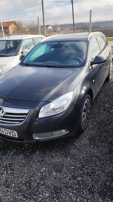 Vând Opel insigna 2.0 ctdi motor nefuncțional