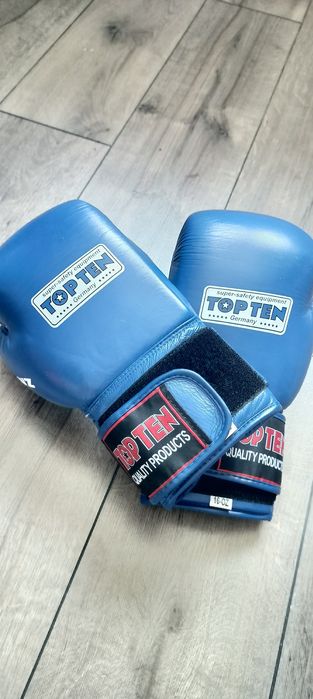 Перчатки боксерские . 16 Oz. Почти новые .