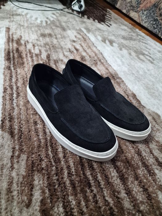 Tenisi Reserved 43 tenesi baieti barbati piele