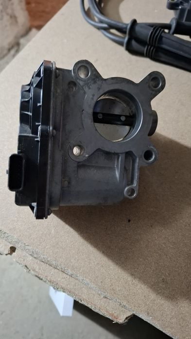 Vand Piese logan 1.2