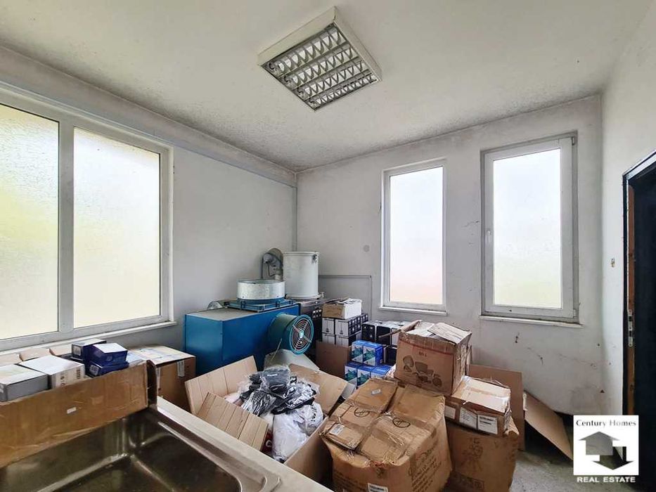 Продава се Промишлена сграда в с. Първомайци, Област Велико Търново - 185 кв.м за 430 €/кв.м - Снимка #3