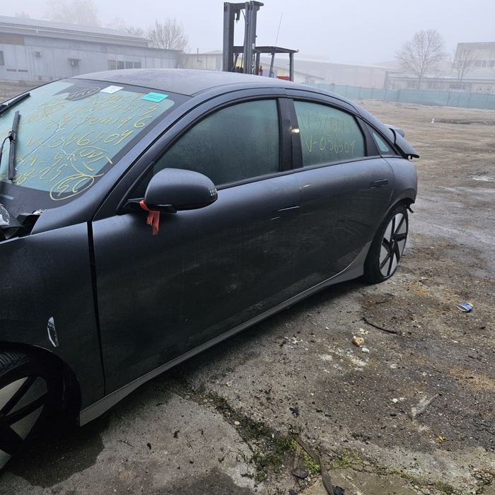 Продавам йоник 6 на части
