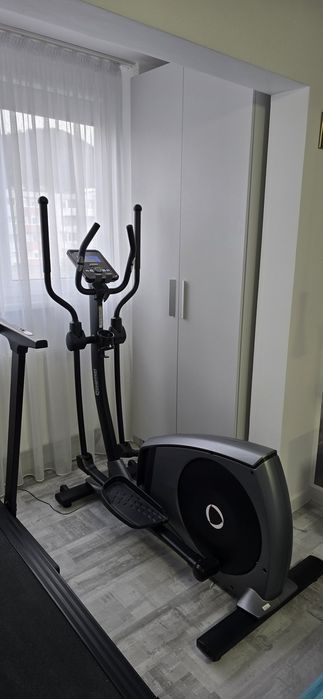 Bicicletă Eliptică OMA Fitness Exceed E30 – Stare Impecabilă, ca Nouă