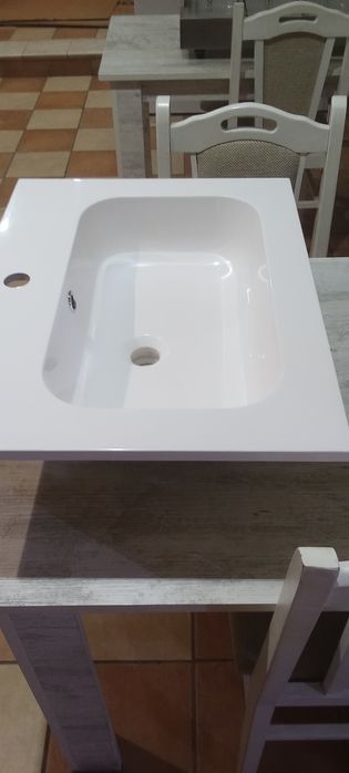 Мивка за баня за шкаф