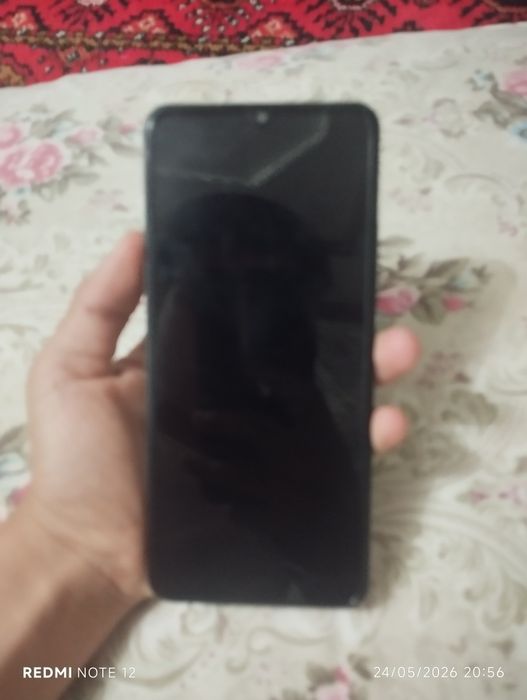 Realmi c61 narxi 500 ming