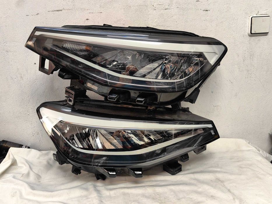 Оригинални  фарове  Vw ID4 Full Led